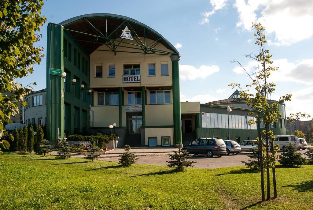 Hotel Vaivorykste Šiauliai Exteriér fotografie